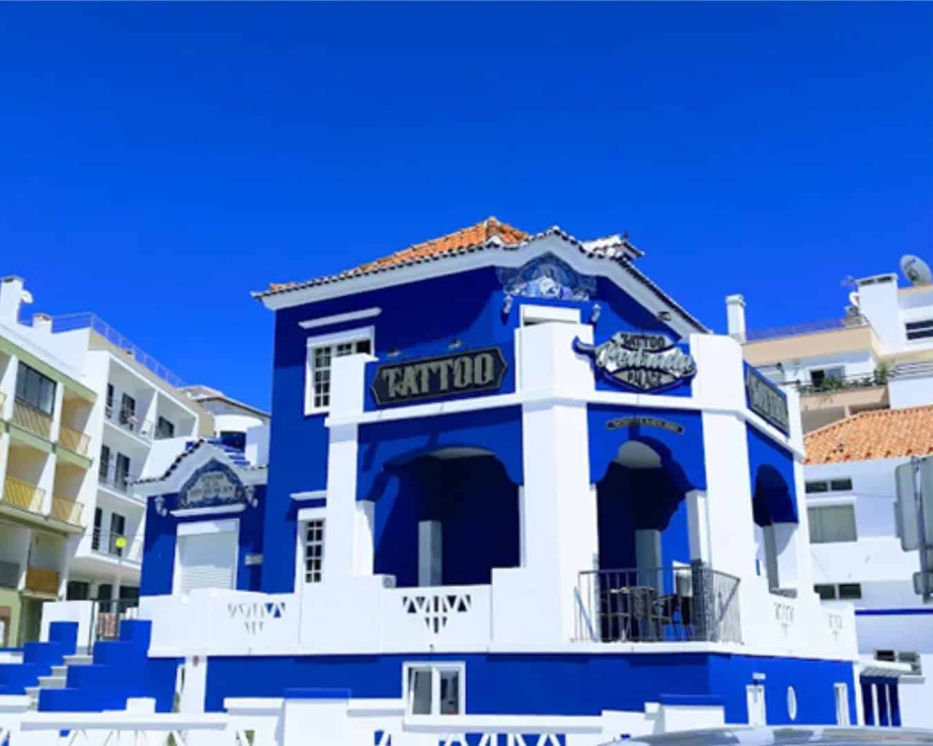 Caparica blue house